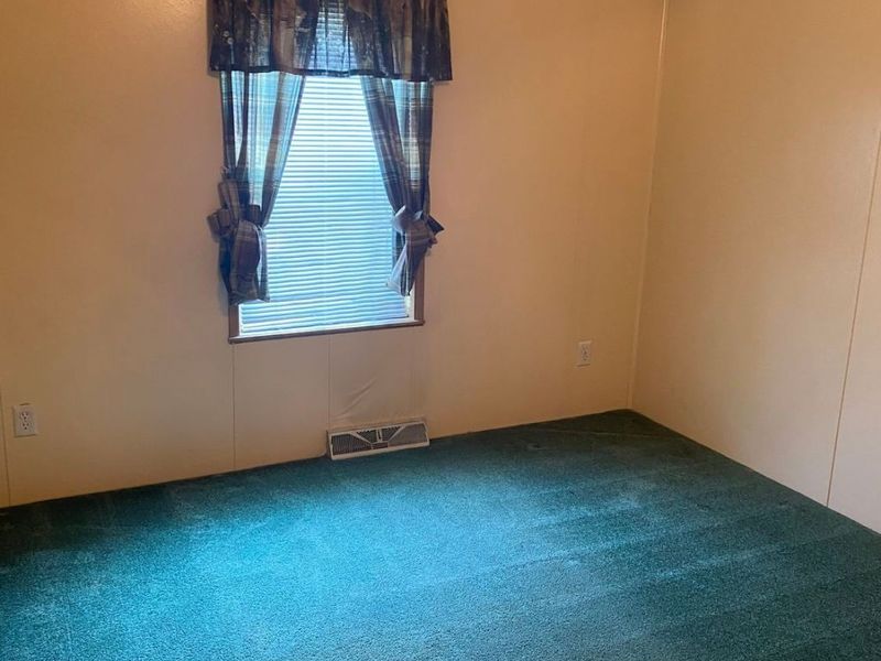 260 Westwoods, Amherst, OH 44001 Photo 14