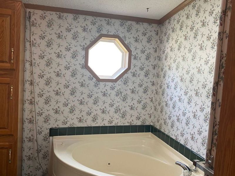 260 Westwoods, Amherst, OH 44001 Photo 18