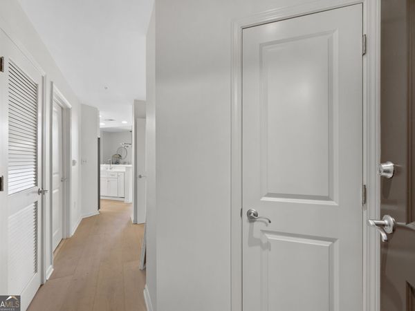 3040 Peachtree Road NW, Unit 211, Atlanta, GA 30305