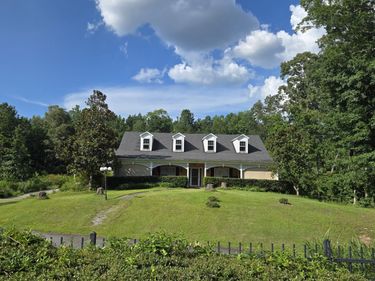 2180 Shoal Creek Road, Buford, GA 30518