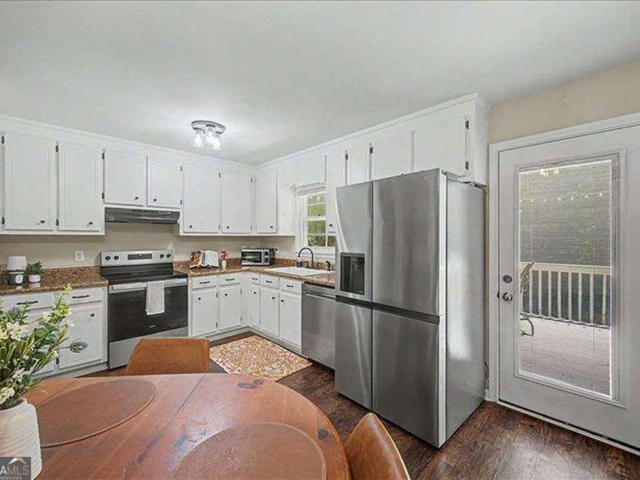 Property Image 16