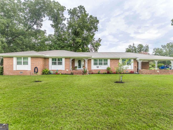 141 N Railroad Avenue, Chauncey, GA 31011
