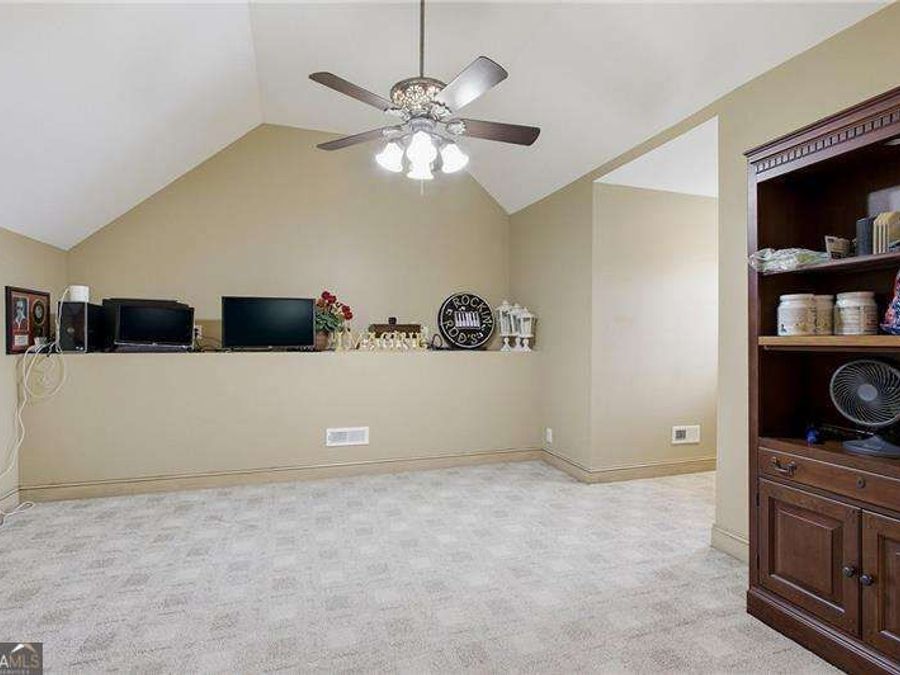 Property Image 50