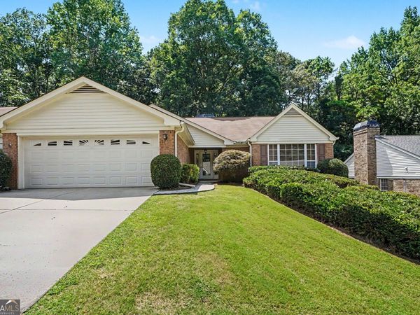 150 Stratford Way, Fayetteville, GA 30214