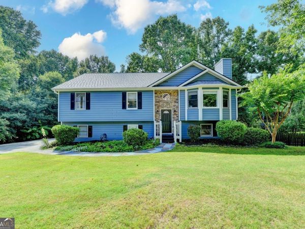 6224 Ivy Springs Drive, Flowery Branch, GA 30542