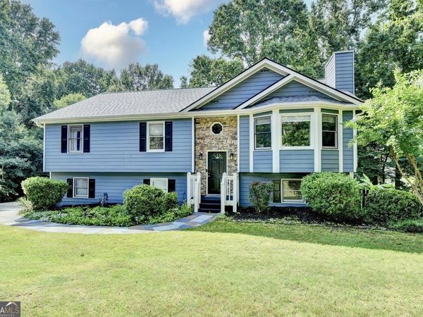 6224 Ivy Springs Drive, Flowery Branch, GA 30542