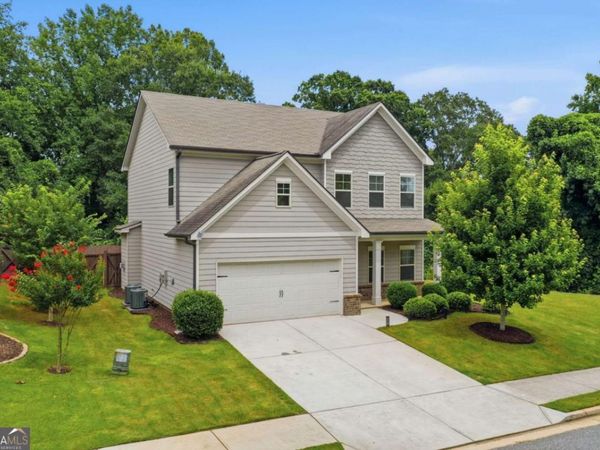 896 Brighton Park Circle, Hoschton, GA 30548