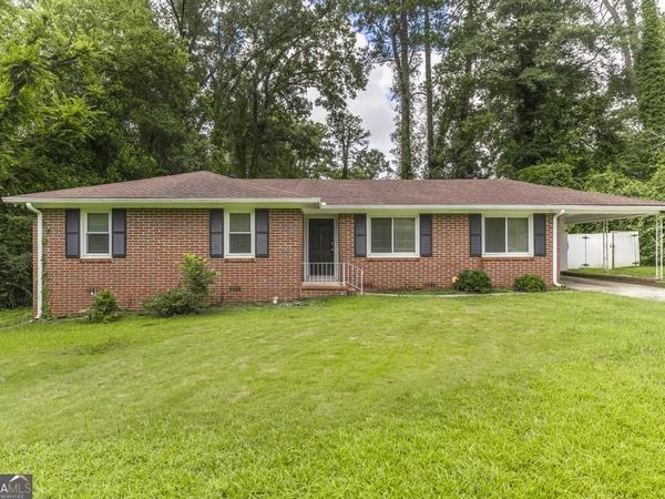 1049 Newport Road, Macon, GA 31210