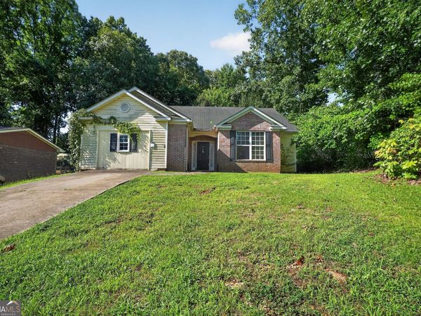 2757 Peggy Sue Lane, Morrow, GA 30260