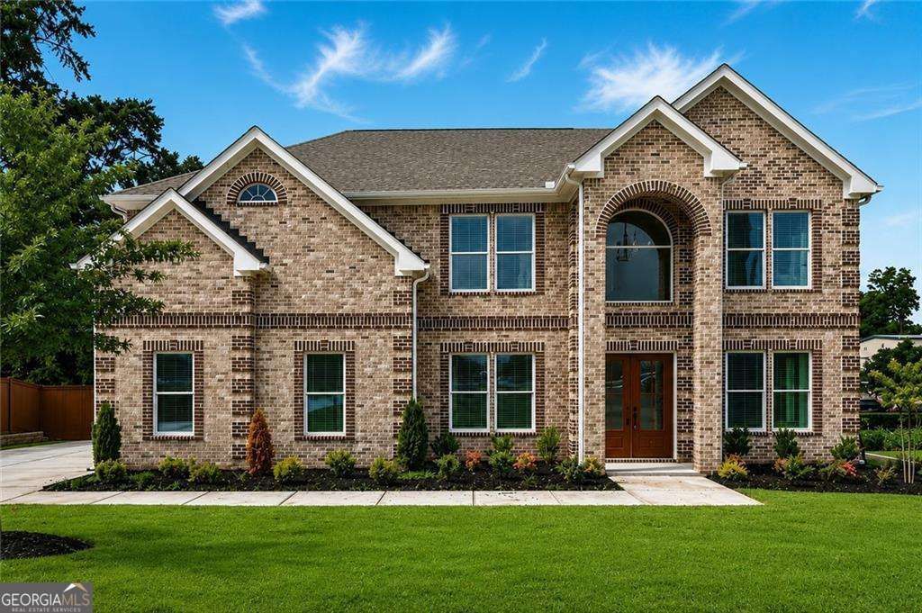 392 Price Place, Norcross, GA 30071 Main Photo