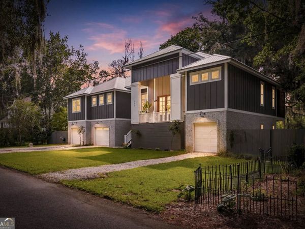 100 Virginia, St. Simons, GA 31522