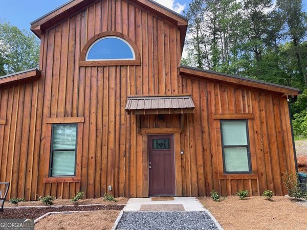 8470B Hearn Road, Chattahoochee Hills, GA 30268