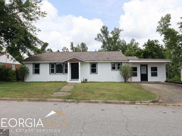 15 Watson Drive, Newnan, GA 30263