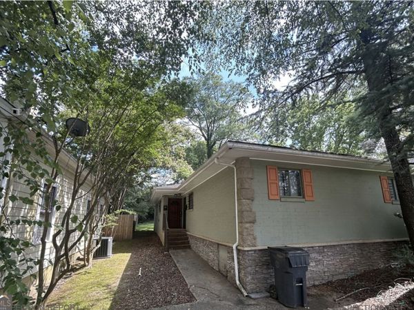 1332 Eubanks Avenue, East Point, GA 30344