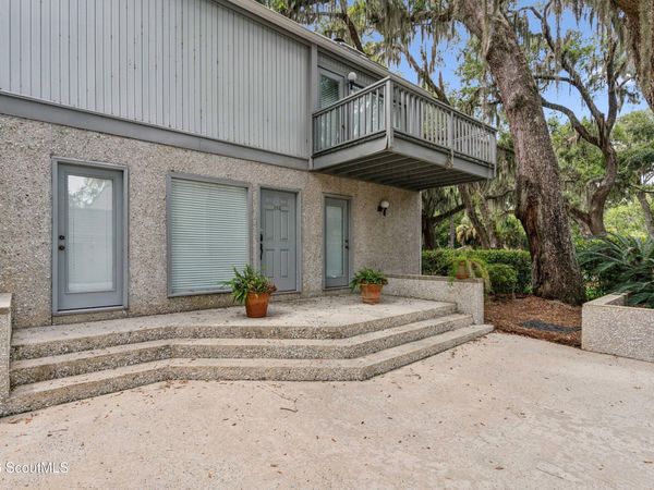 665 N Golf Villa Road, St. Simons Island, GA 31522