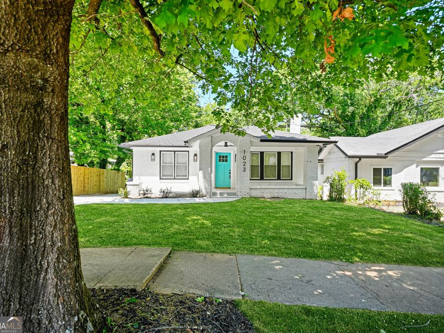 Property Image 4
