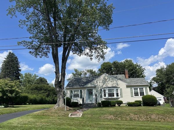 26 Windsor Ave, Pittsfield, MA 01201