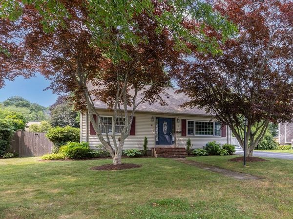 72 North Street, Fairhaven, MA 02719