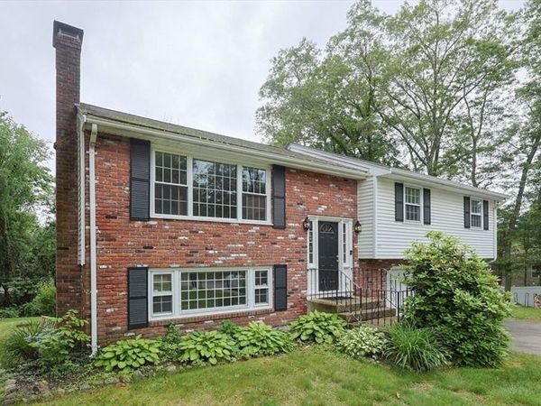 262 Daniels St, Franklin, MA 02038