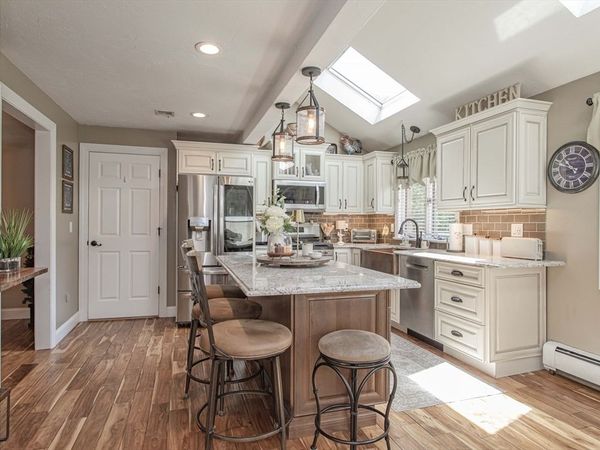 8 Cherrywood Lane, Unit 8, Franklin, MA 02038