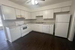 128 Braly Drive photo 4