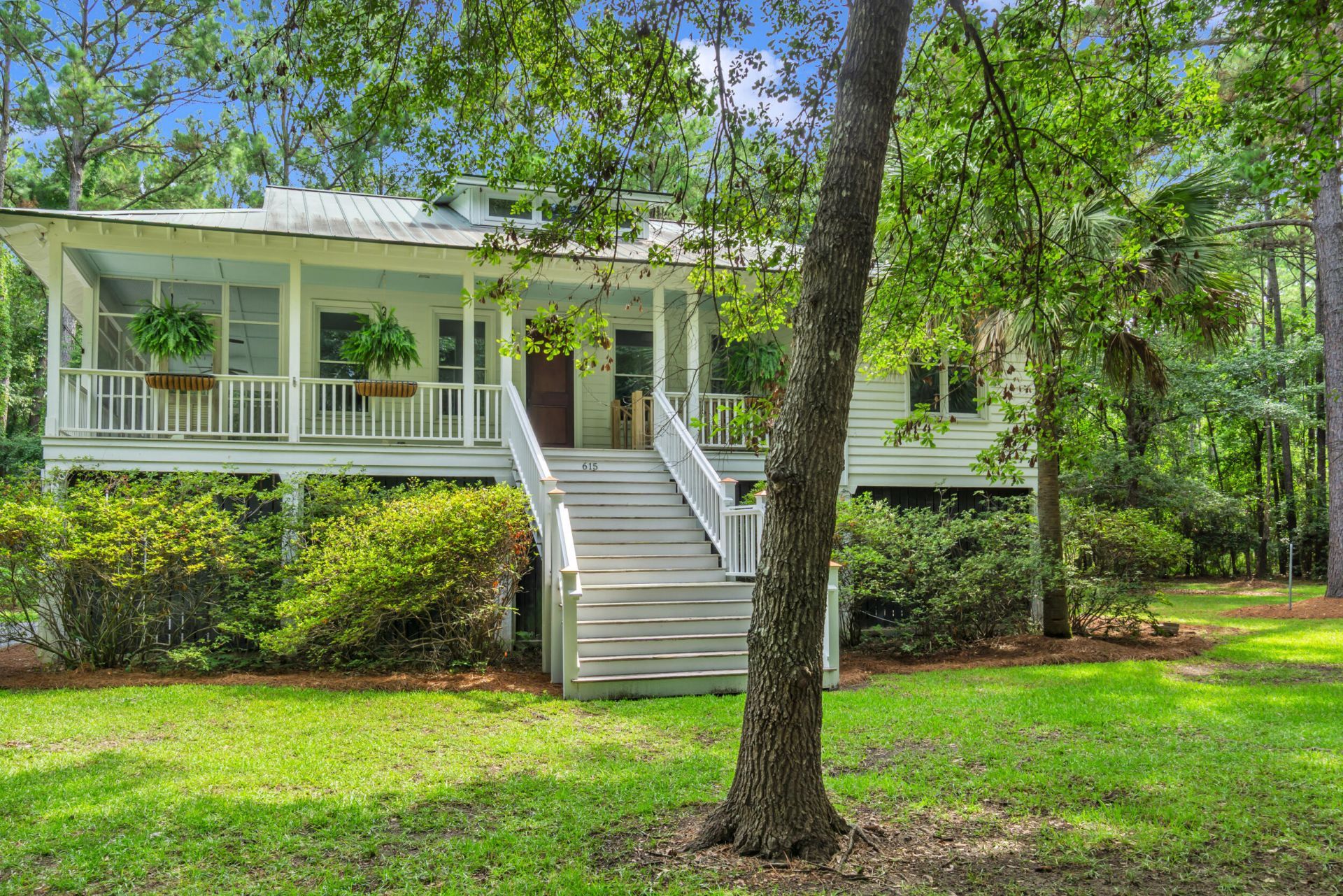 615 Romain Road Photo 12