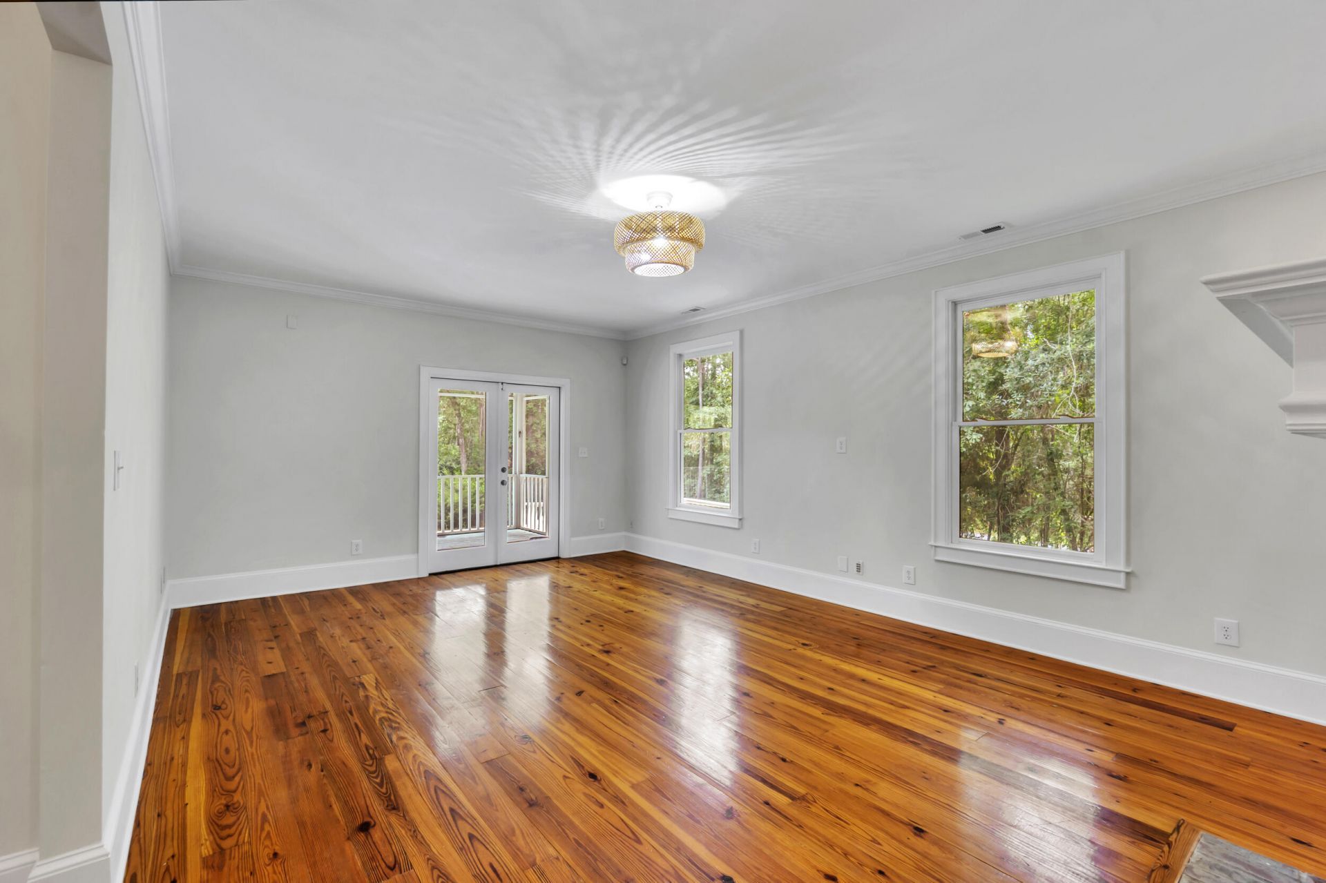 615 Romain Road Photo 36
