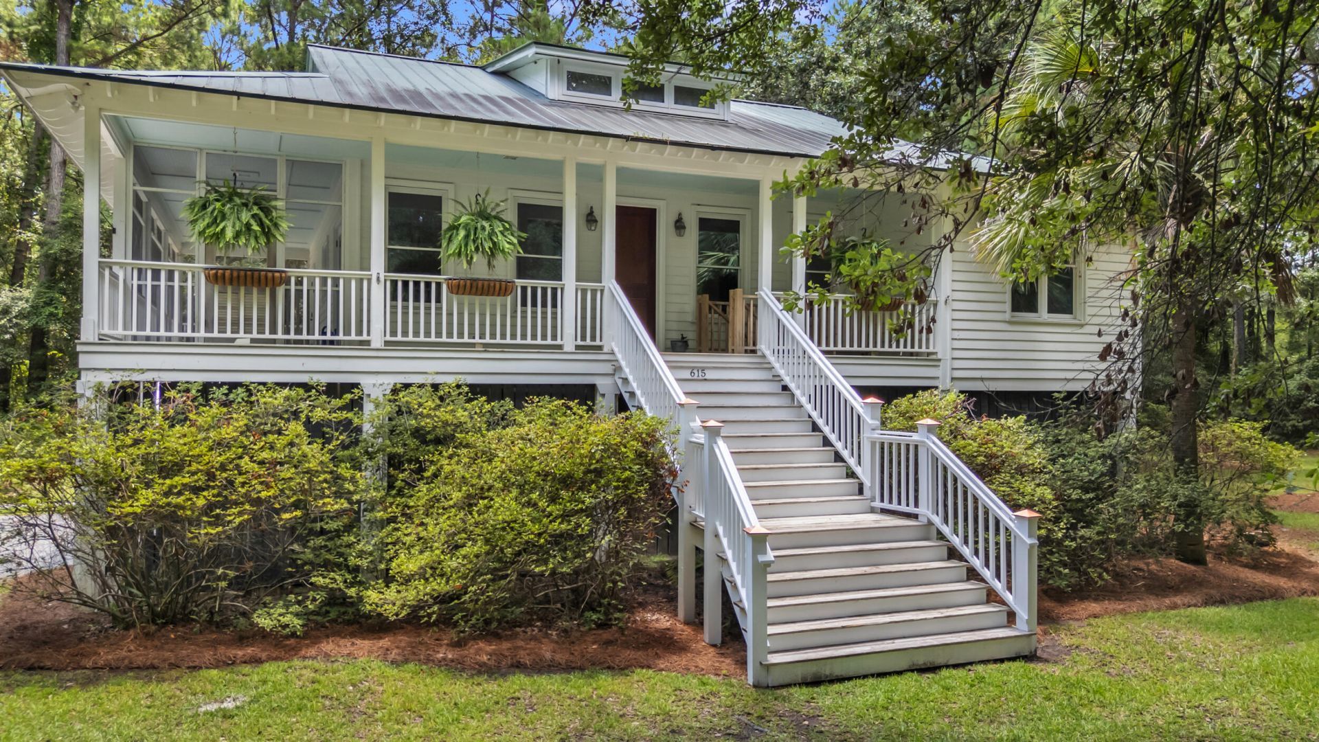 615 Romain Road Photo 4