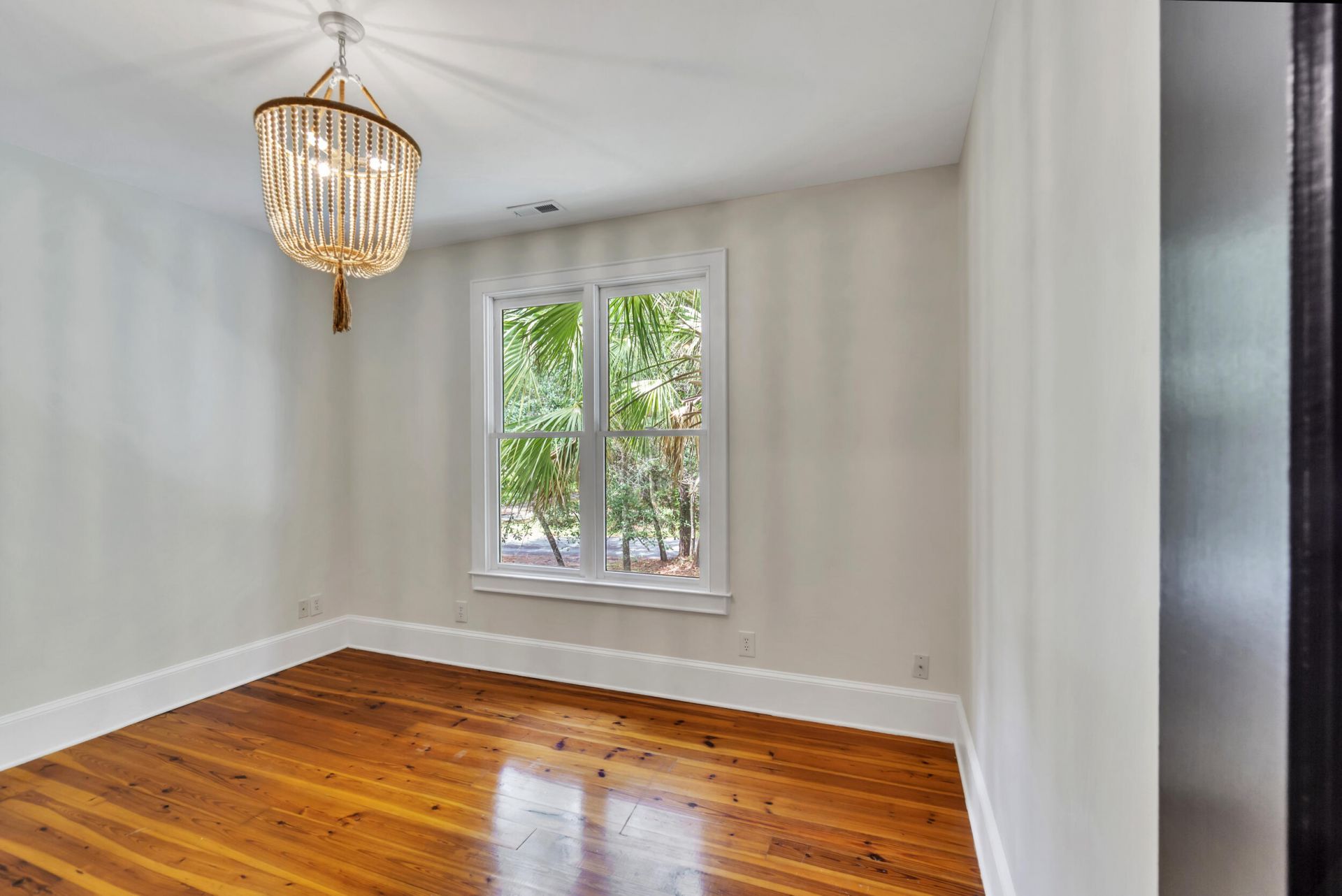 615 Romain Road Photo 49