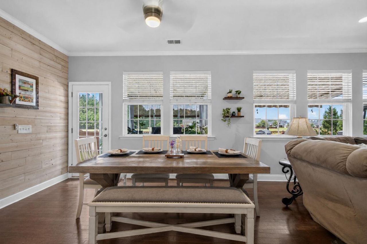 141 Lindera Preserve Boulevard Photo 10