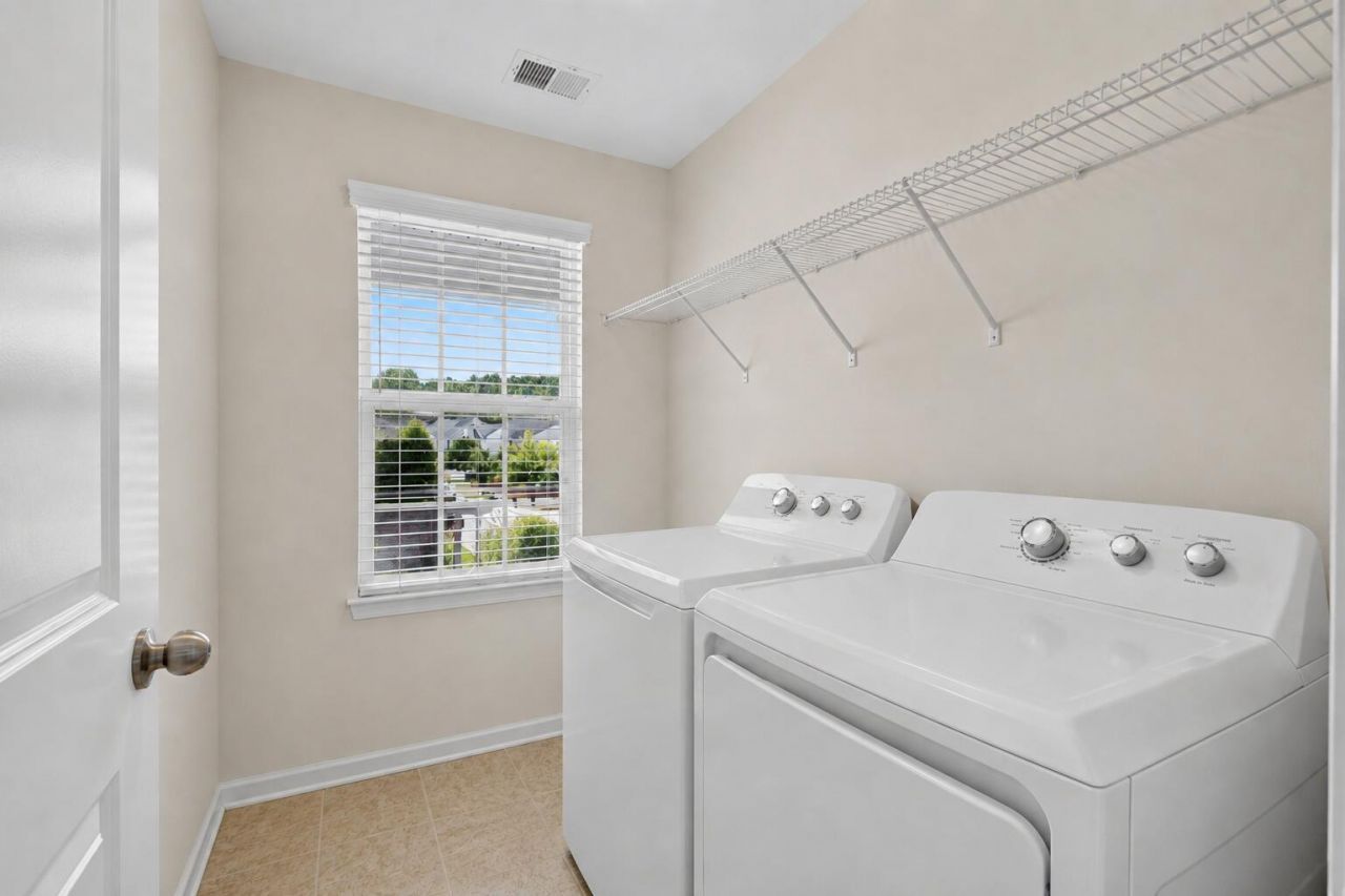 141 Lindera Preserve Boulevard Photo 25