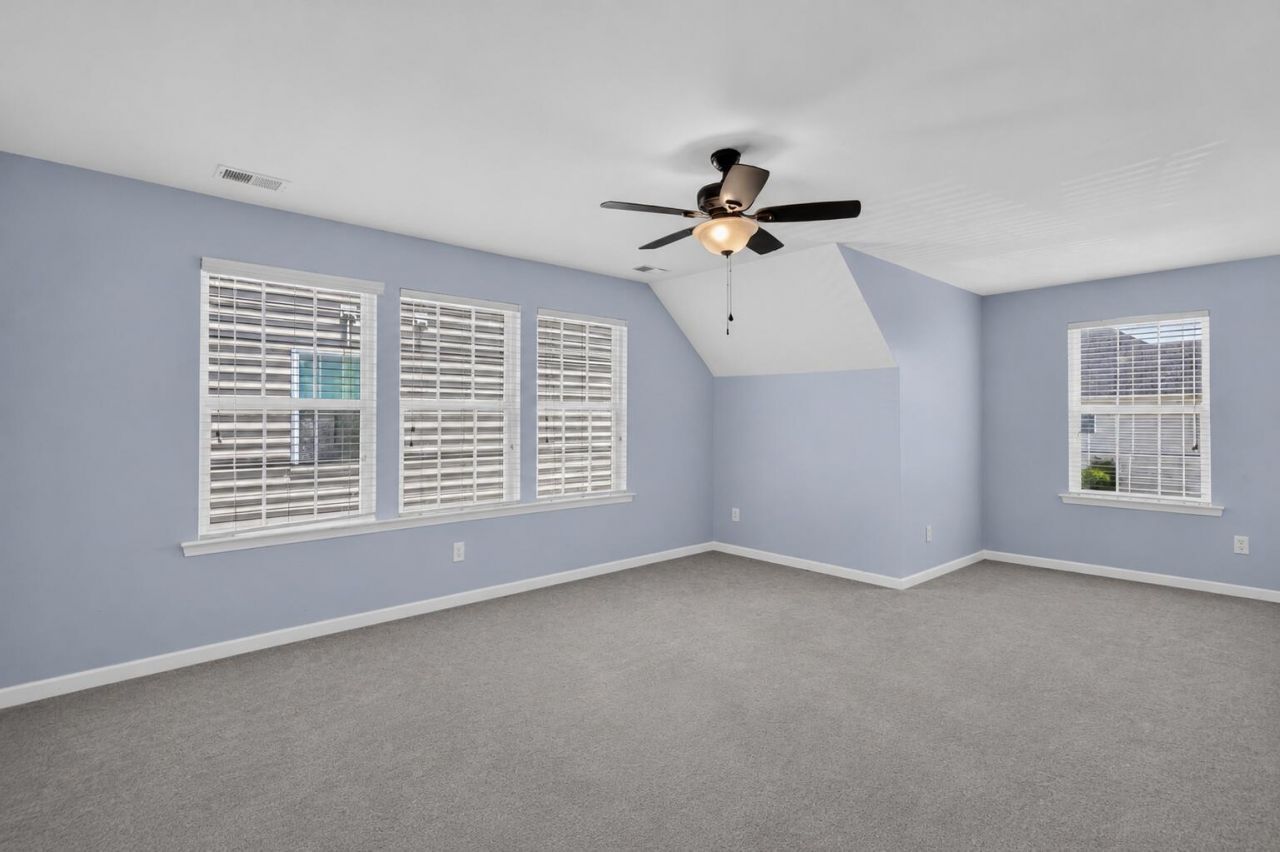 141 Lindera Preserve Boulevard Photo 27