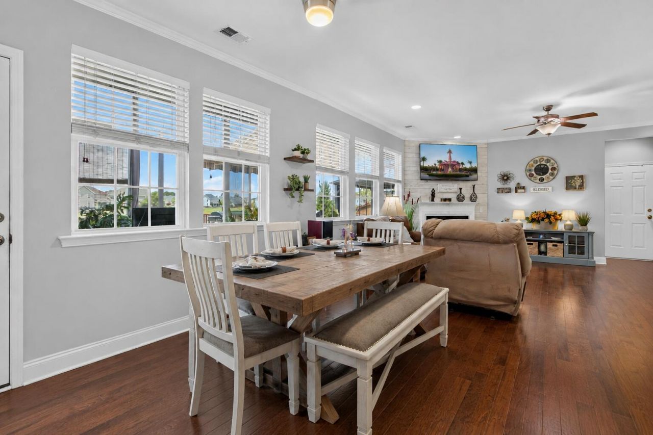 141 Lindera Preserve Boulevard Photo 4