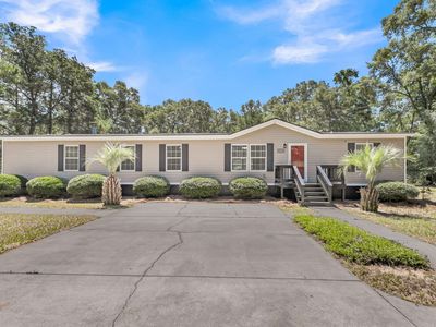 5215 Maybank Highway, Wadmalaw Island, SC 29487