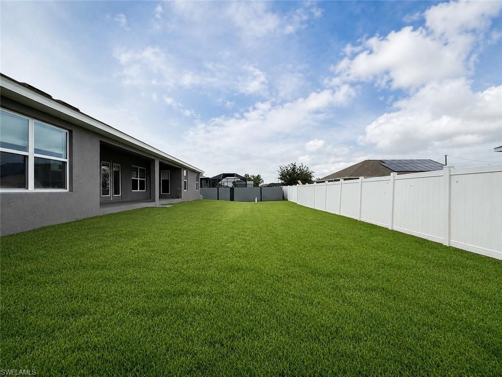 1133 NW 28th Ave , Cape Coral, FL 33993 Photo