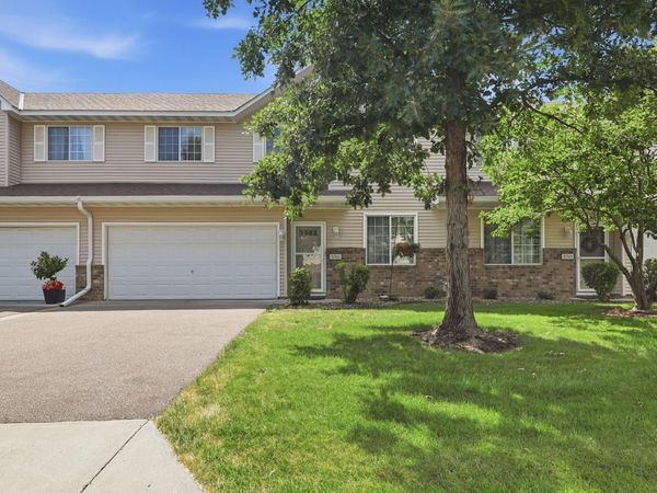 3176 Juniper Lane, Unit E, Woodbury, MN 55125