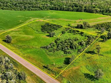 000 250th Avenue, Mora, MN 55051