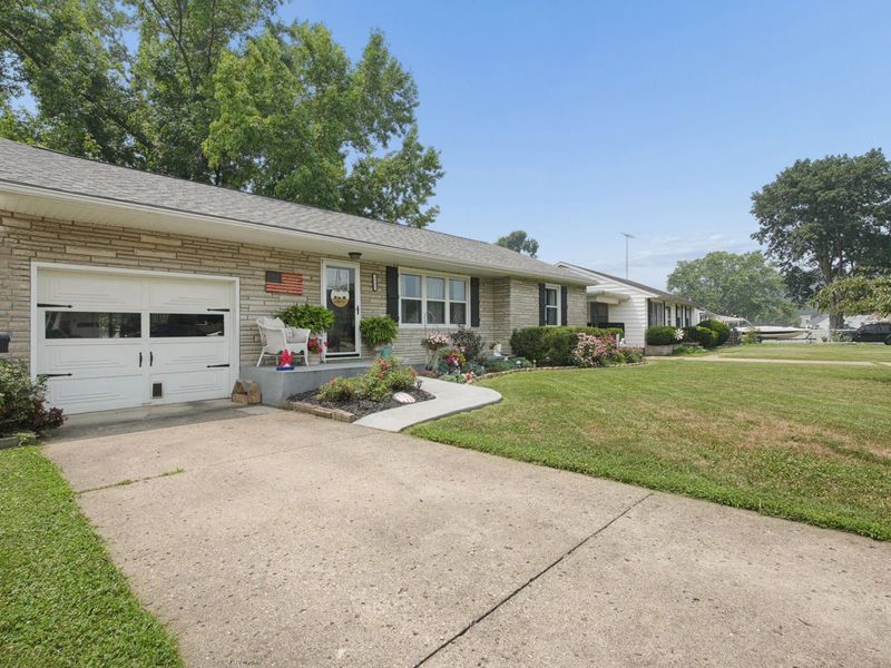 1735 Wacker Drive, Lancaster, OH 43130 Photo 3