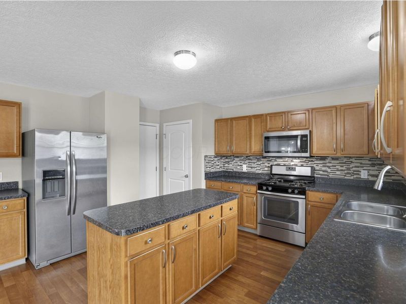 299 Dovetail Drive, Lewis Center, OH 43035 Photo 15