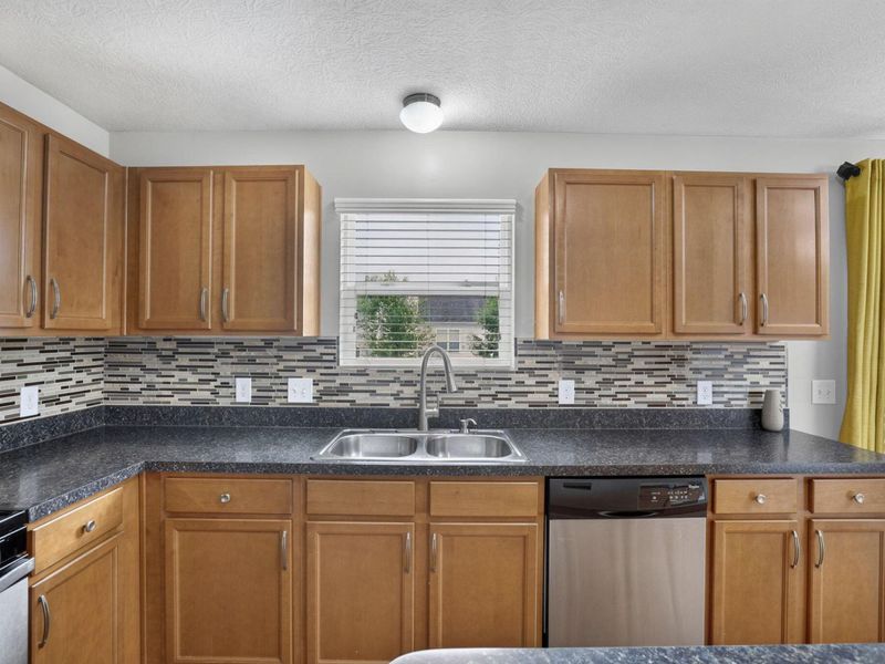 299 Dovetail Drive, Lewis Center, OH 43035 Photo 17