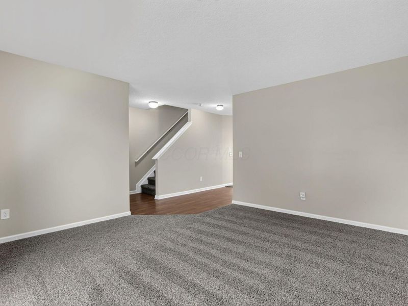 299 Dovetail Drive, Lewis Center, OH 43035 Photo 8