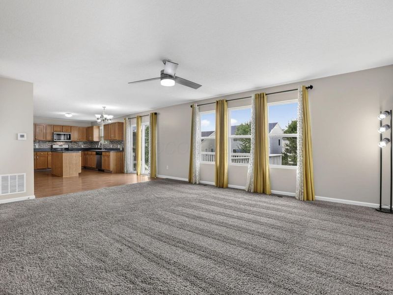 299 Dovetail Drive, Lewis Center, OH 43035 Photo 9
