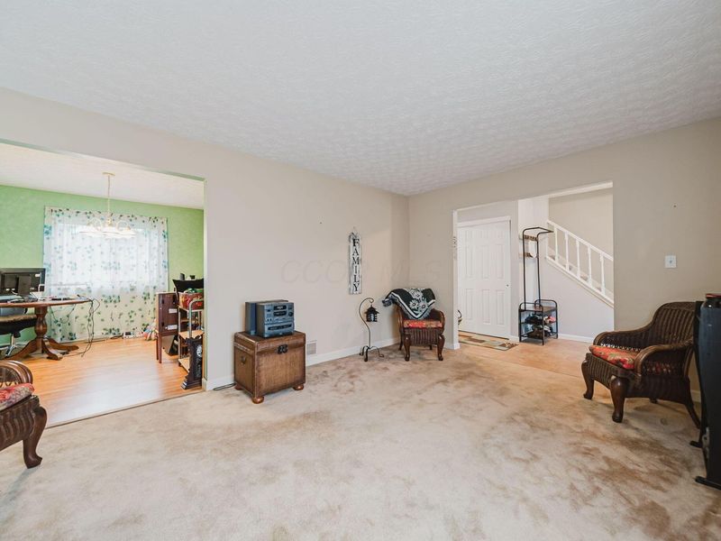 2445 Clover Blossom Court, Grove City, OH 43123 Photo 10