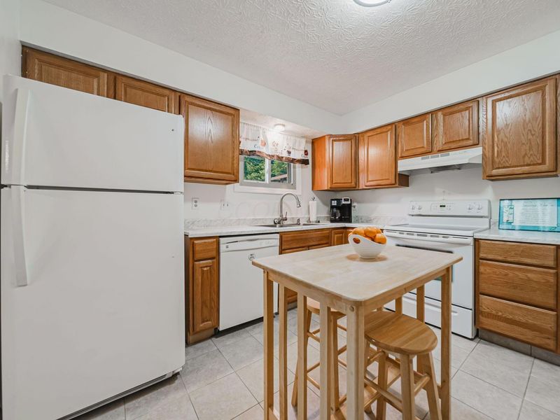 2445 Clover Blossom Court, Grove City, OH 43123 Photo 17