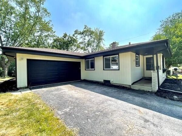 N87W17833 Shepherd DRIVE, Menomonee Falls, WI 53051