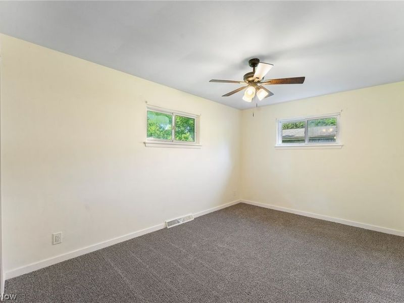 2435 Canfield Road, Youngstown, OH 44511 Photo 16