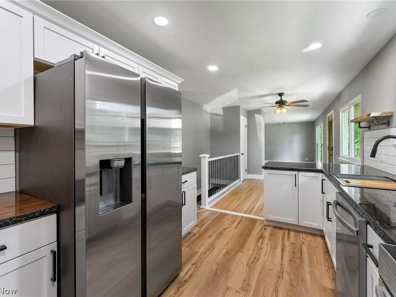 2435 Canfield Road, Youngstown, OH 44511 Photo 5