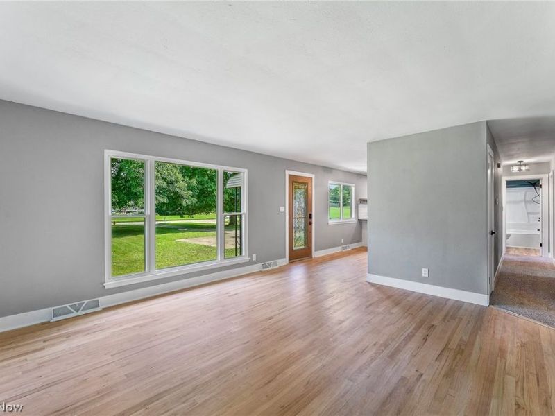 2435 Canfield Road, Youngstown, OH 44511 Photo 8