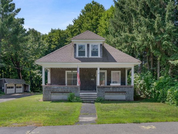 33 Western Avenue, Fairfield, ME 04937