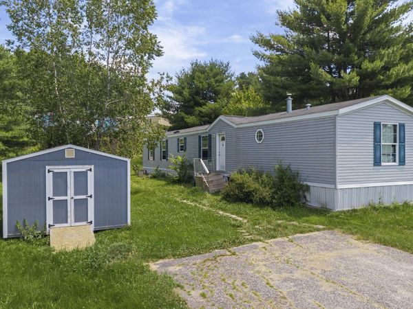 7 Lara Lane , Sabattus, ME 04280